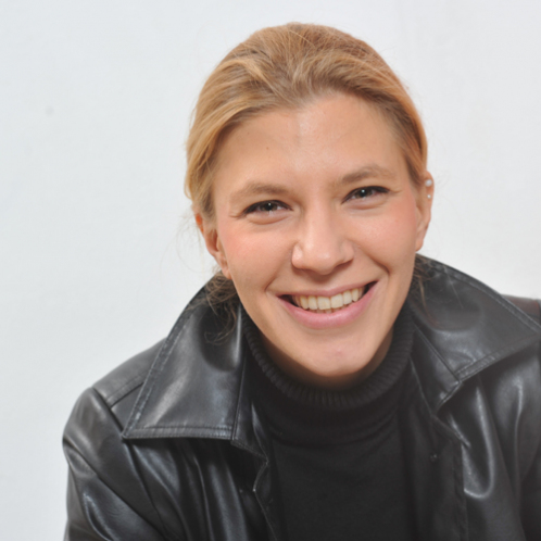 Dr. Lisz Hirn