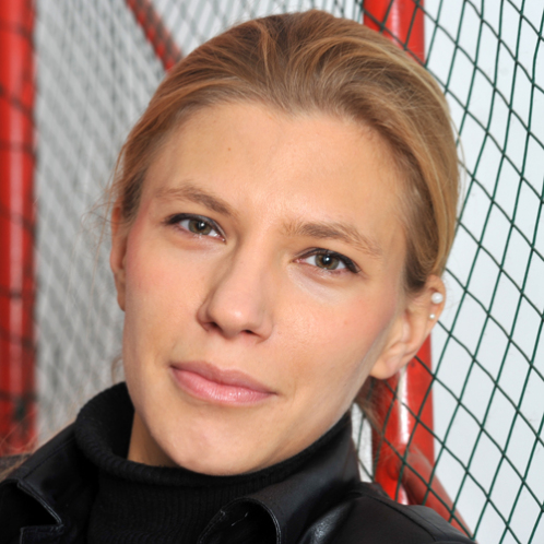 Dr. Lisz Hirn